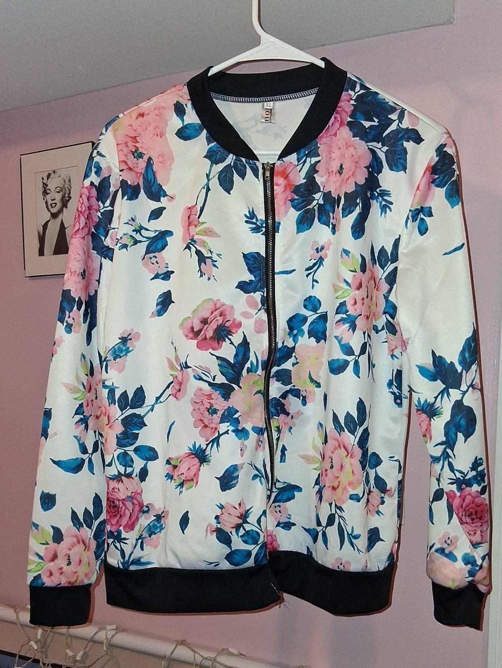 Source Unknown White Floral Satin Bomber Jacket with Pink & Blue Flowers